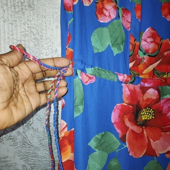 Foxcroft Adessia Hibiscus Floral Dress - Picture 6 of 11